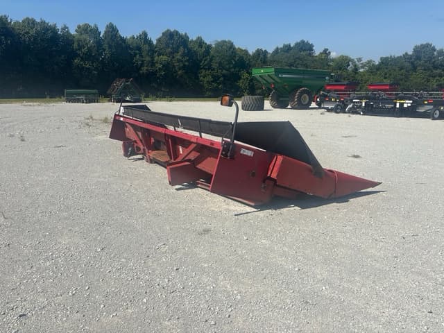 Image of Case IH 1083 equipment image 2