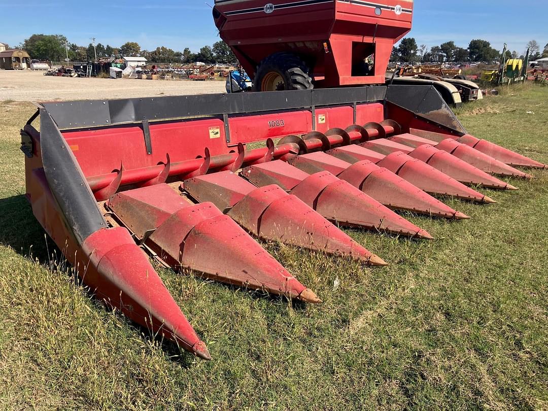 Image of Case IH 1083 Image 0