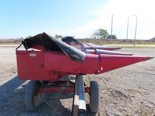 Image of Case IH 1083 equipment image 4