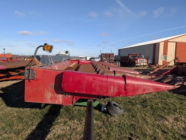 Image of Case IH 1083 equipment image 3