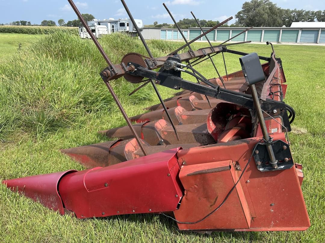 Image of Case IH 1083 Image 1