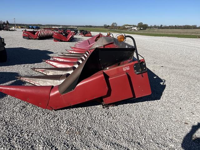 Image of Case IH 1083 equipment image 4