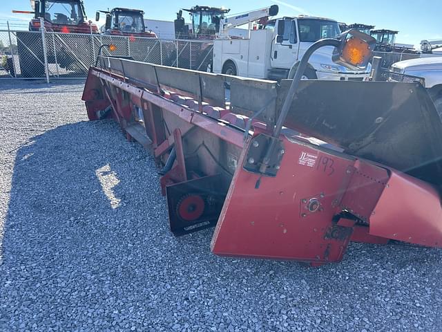 Image of Case IH 1083 equipment image 2