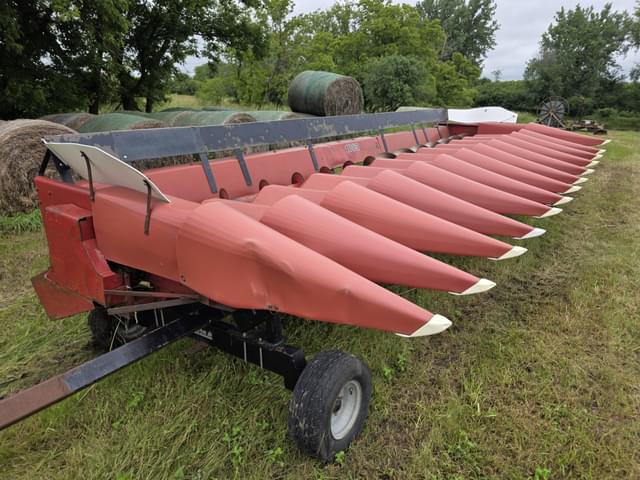 Image of Case IH 1083 equipment image 1