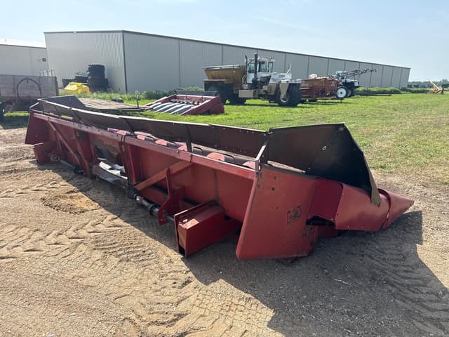 Image of Case IH 1083 equipment image 4