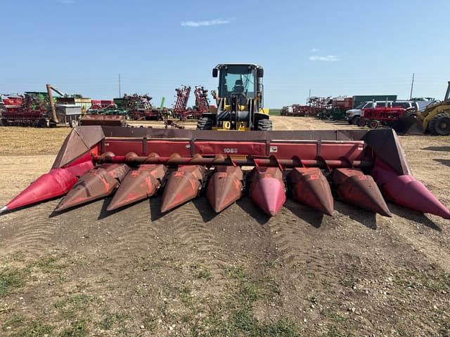 Image of Case IH 1083 equipment image 1