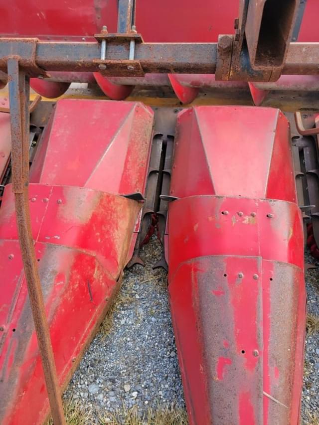 Image of Case IH 1083 equipment image 4