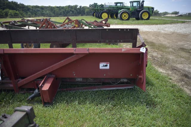Image of Case IH 1083 equipment image 2