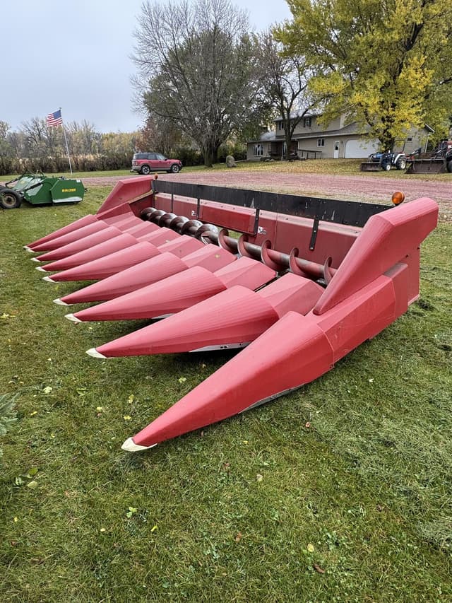 Image of Case IH 1083 equipment image 1