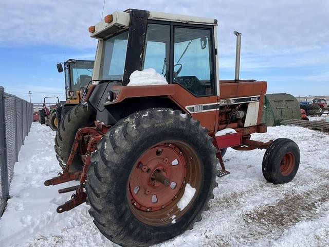 Image of International Harvester 1086 equipment image 4