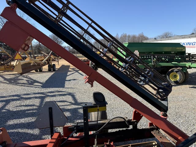 Image of Case IH 110 equipment image 4