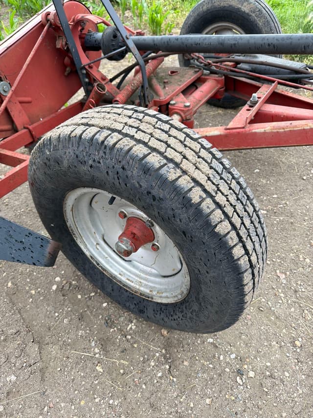 Image of Case IH 1100 equipment image 3