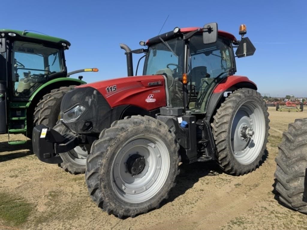 Case IH Maxxum 115 Equipment Image0