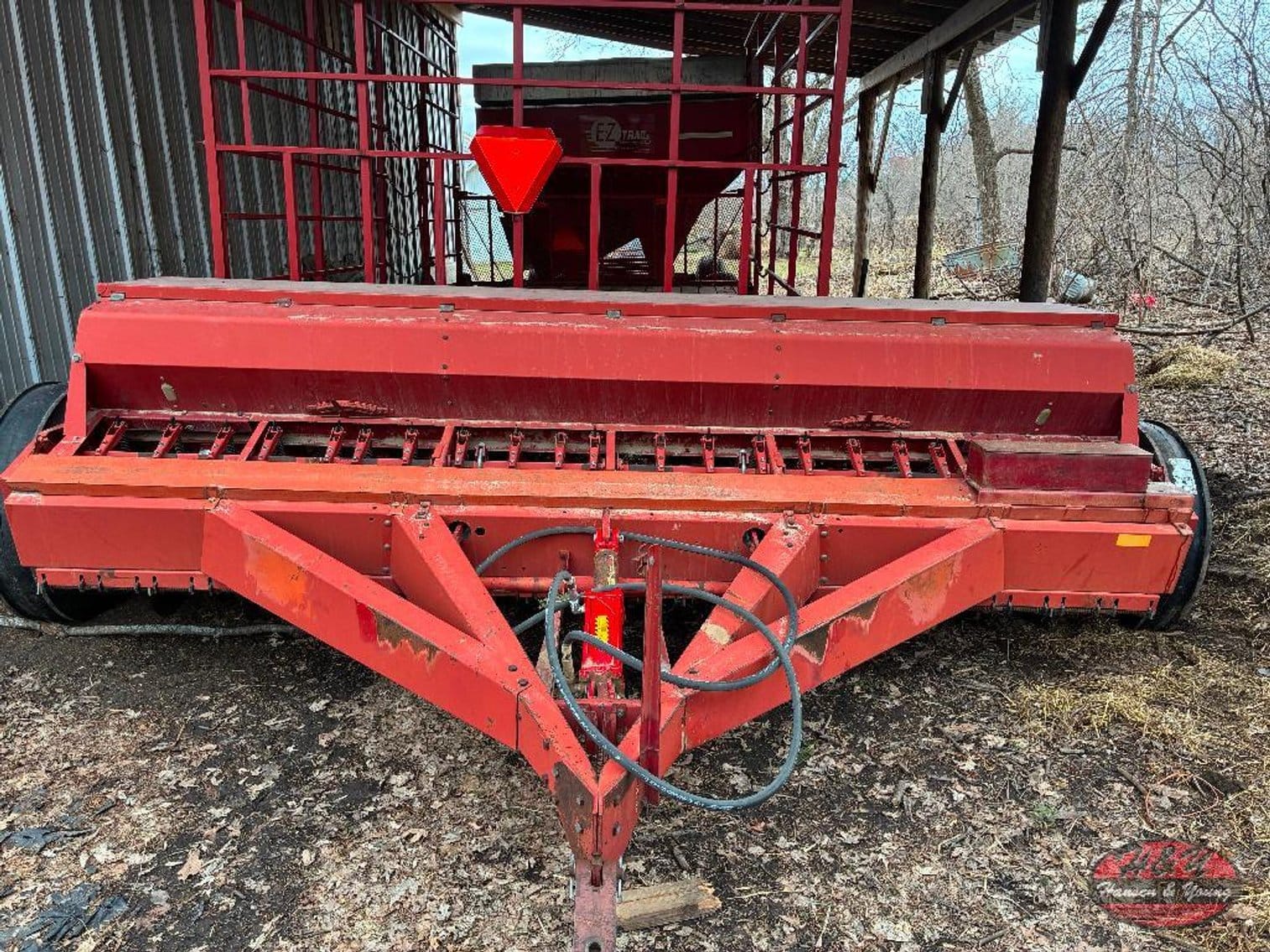 Case IH 5300 Equipment Image0