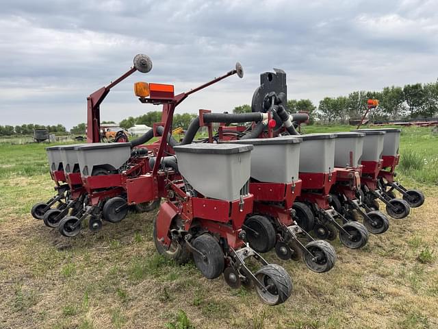 Image of Case IH 1200 equipment image 4
