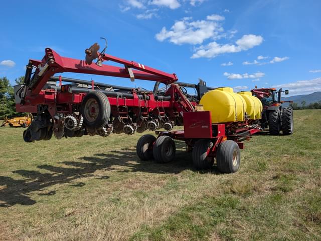 Image of Case IH 1200 equipment image 3