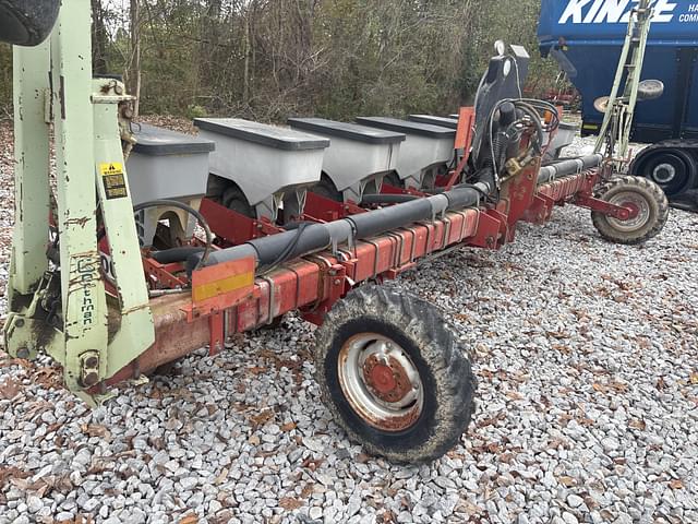 Image of Case IH 1200 equipment image 2