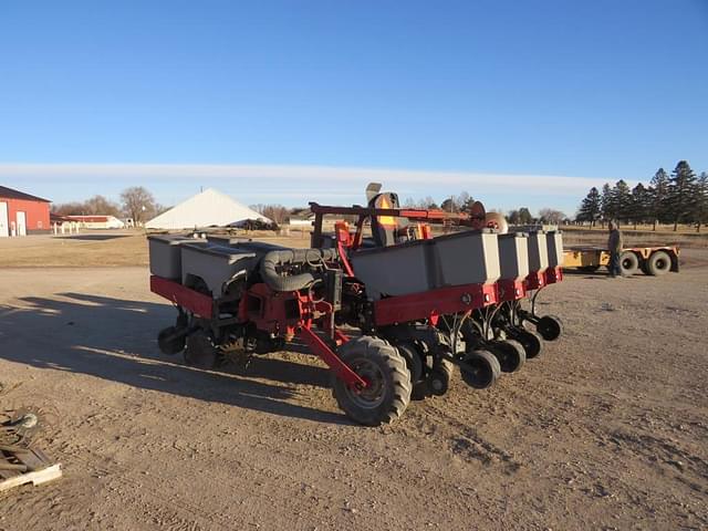 Image of Case IH 1200 equipment image 3