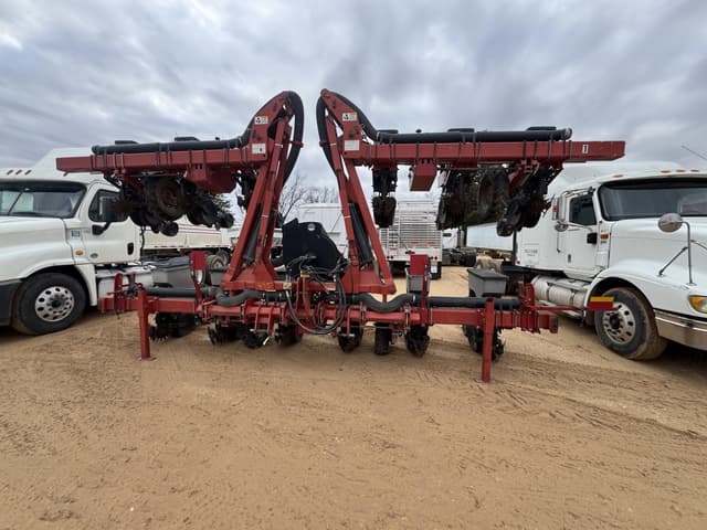 Image of Case IH 1200 equipment image 2