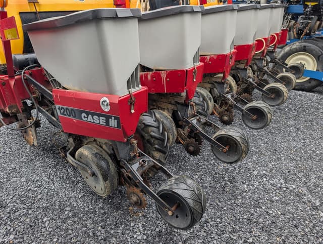 Image of Case IH 1200 equipment image 4