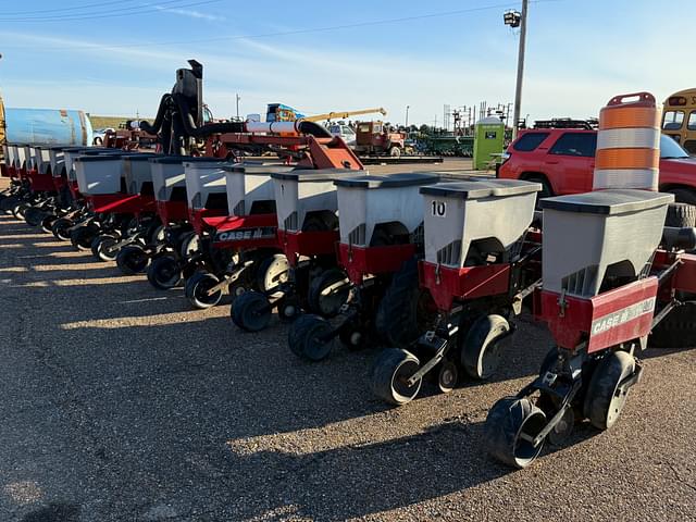 Image of Case IH 1200 equipment image 4