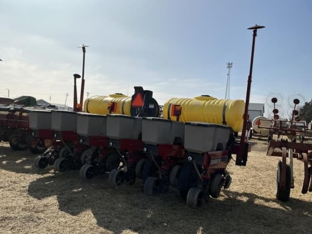 Image of Case IH 1200 equipment image 3