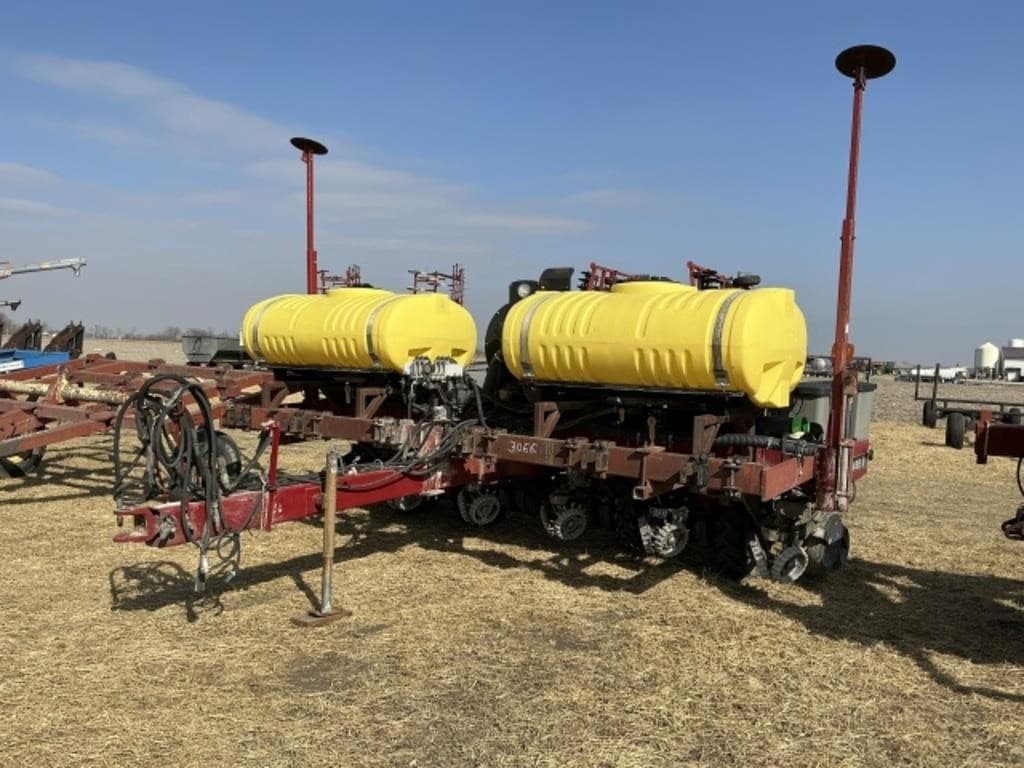 Image of Case IH 1200 Primary image