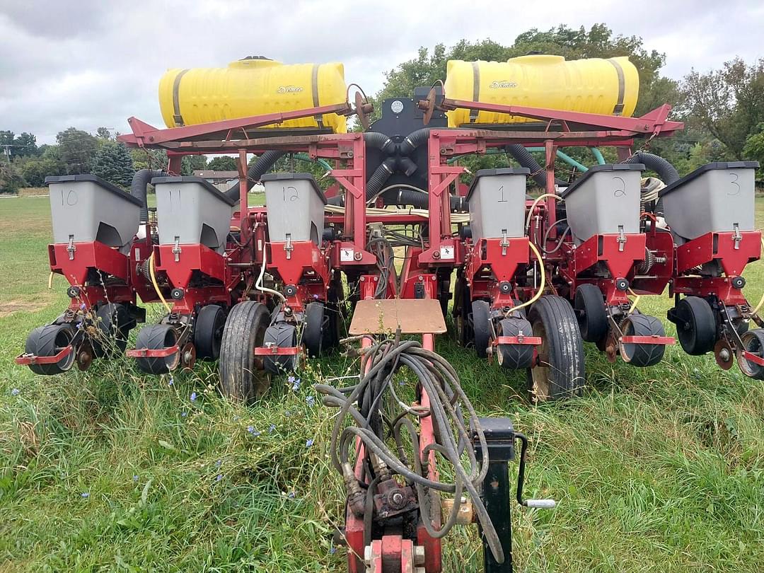 Image of Case IH 1200 Image 0