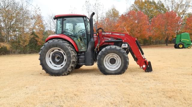 Image of Case IH Farmall 120C equipment image 1