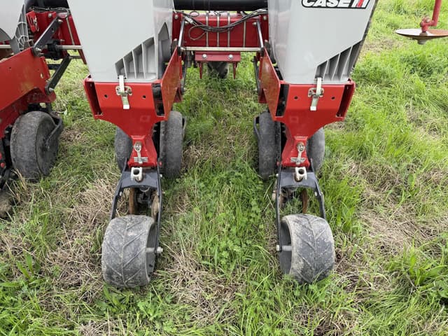 Image of Case IH 1215 equipment image 3