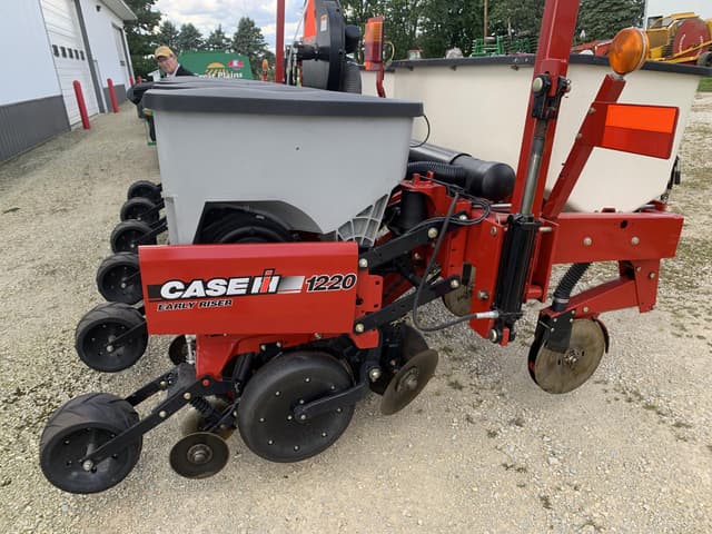 Image of Case IH 1220 equipment image 3