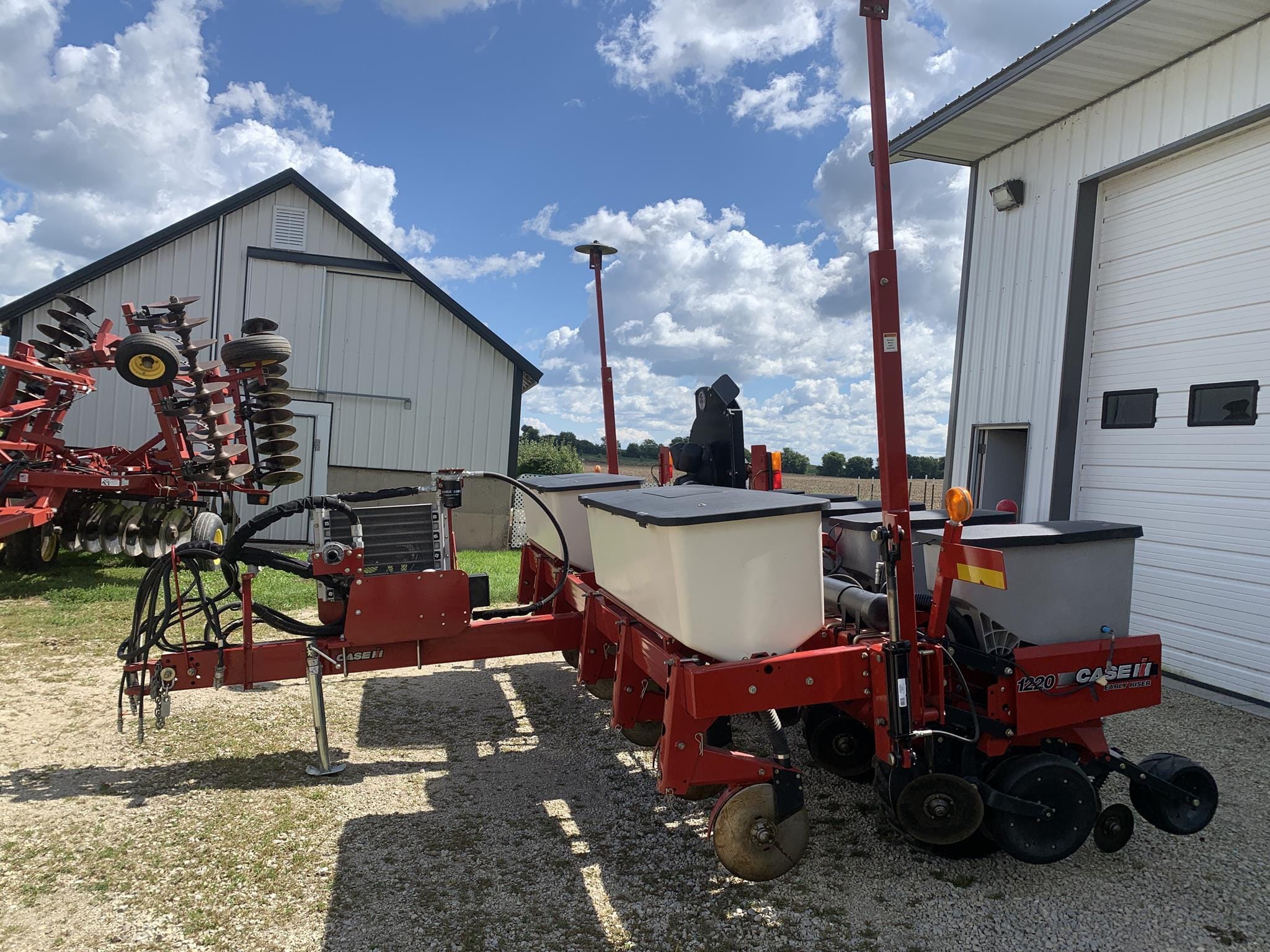 Case IH 1220 Equipment Image0