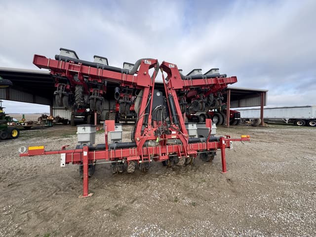 Image of Case IH 1230 equipment image 3