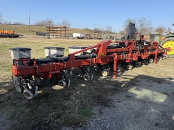 Main image Case IH 1235