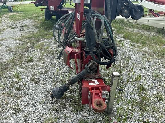 Image of Case IH 1240 equipment image 2