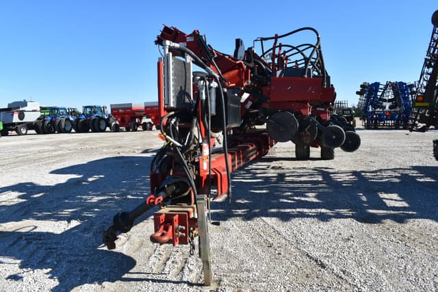 Image of Case IH 1240 equipment image 1