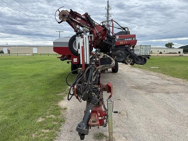 Image of Case IH 1240 equipment image 1
