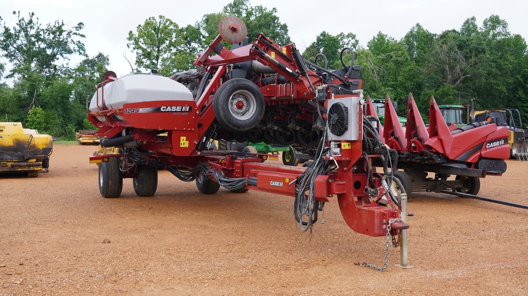 Image of Case IH 1245 Primary image