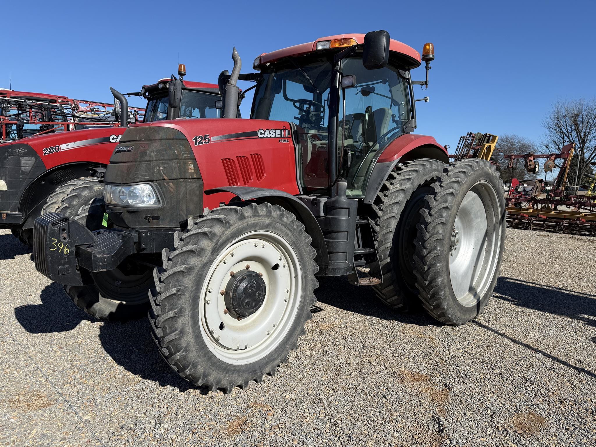 Case IH Puma 125 Equipment Image0