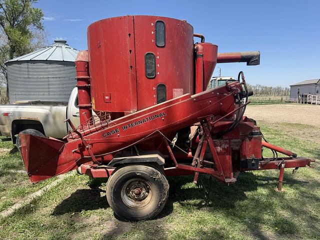 Image of Case IH 1250 equipment image 3