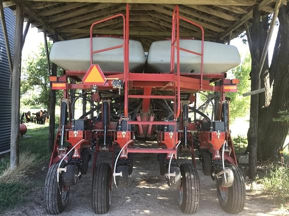 Image of Case IH 1250 equipment image 2