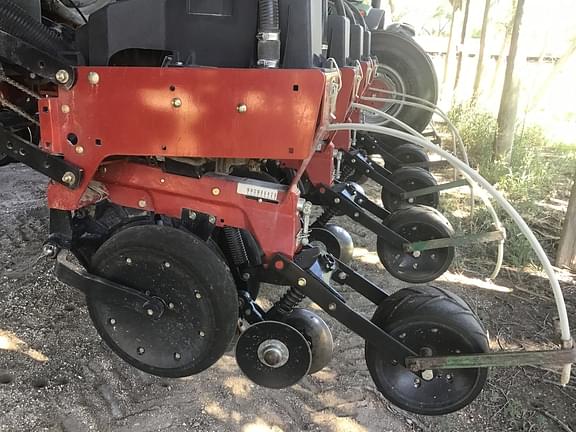 Image of Case IH 1250 equipment image 4