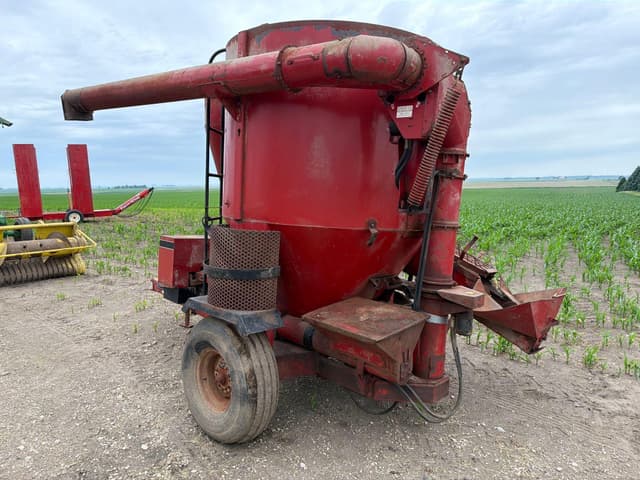 Image of Case IH 1250 equipment image 3