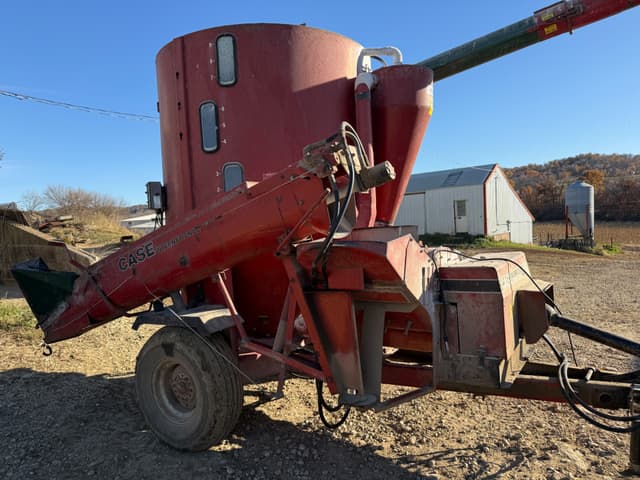 Image of Case IH 1250 equipment image 1