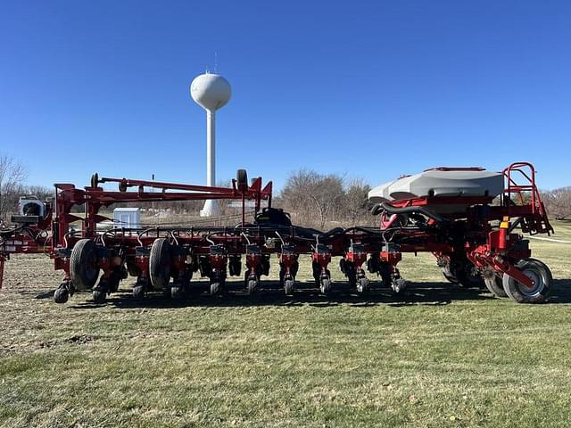 Image of Case IH 1250 equipment image 2