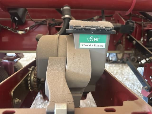 Image of Case IH 1260 equipment image 2