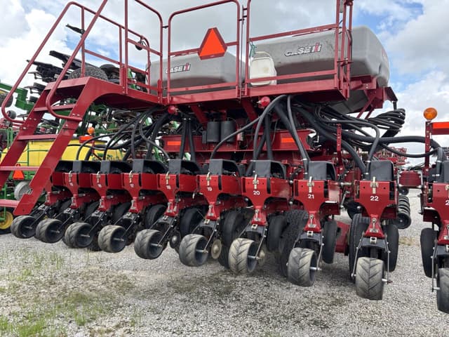 Image of Case IH 1260 equipment image 3
