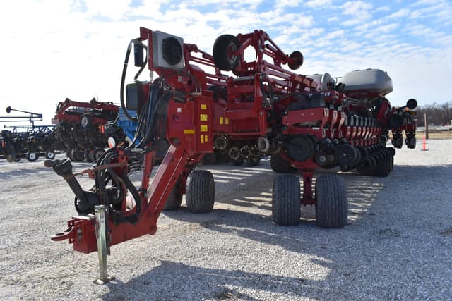 Image of Case IH 1265 equipment image 2