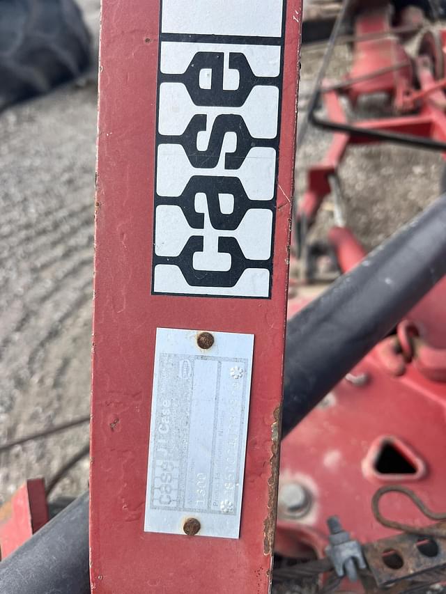 Image of Case IH 1300 equipment image 4
