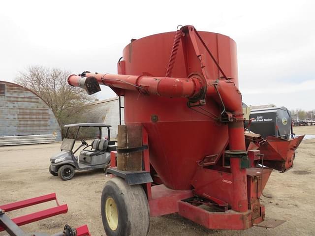 Image of Case IH 1350 equipment image 4